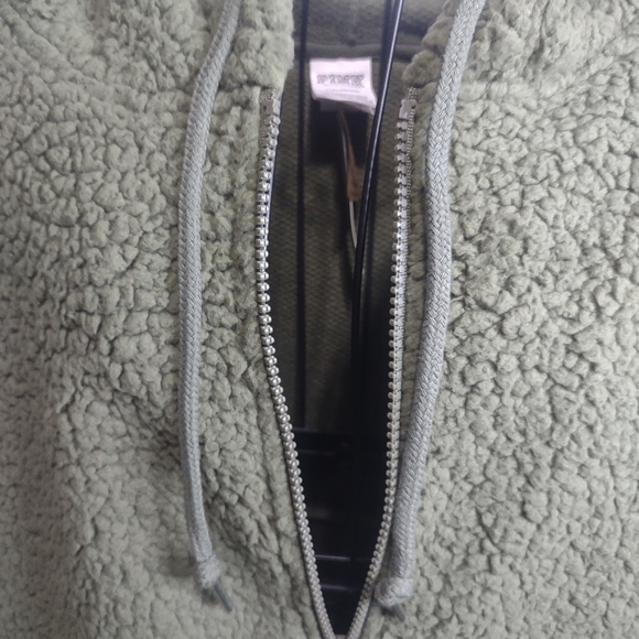 Victoria's Secret PINK Sherpa Hooded Pullover - Picture 10 of 14